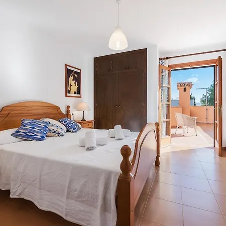 Pinsa - Capritxo Порт-де-Польєнса